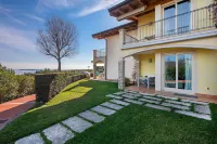 Montecolo Resort F2 in Manerba del Garda