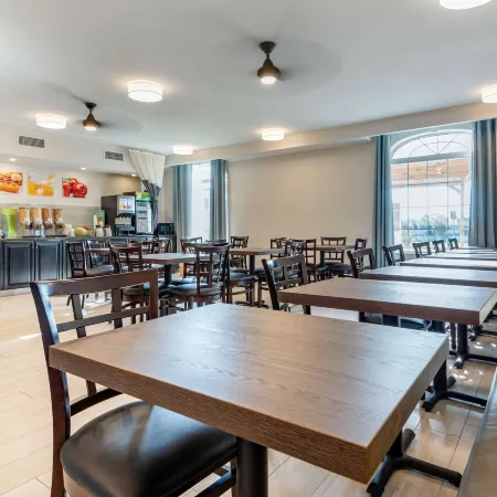 Quality Inn & Suites