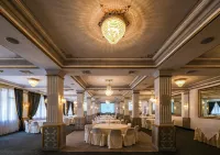 Majestic Hotel