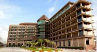 J&Y旅舍飯店 Sripathum University Chonburi Campus附近的飯店