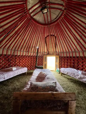 Kel-Suu Kyrgyzstan Yurt Camp Hôtels à : 