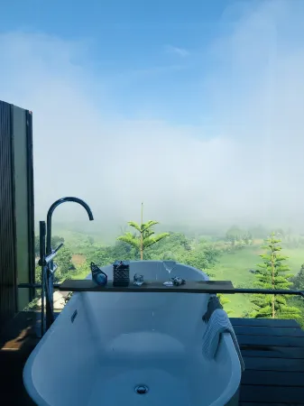 The Proud Green Garden Hill Resort Отели в г. Кхао-Кхо