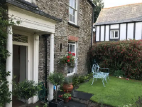 Spring Gardens B&B Hotels in Wadebridge