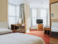 Welbeck Hotel & Apartments Hotels in Douglas
