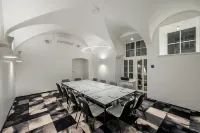 Artagonist Art Hotel