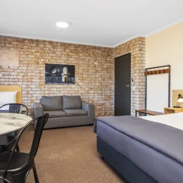 River Street Motel Hotels near TAFE NSW - Ballina