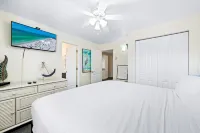Gulf Holiday by Beachside Management