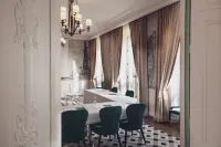 Chateau de Saulon Hotels in Collonges-lès-Premières