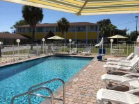 Economy Suites Hotels in Auburndale