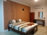 Saara Beach Hotel - Beach