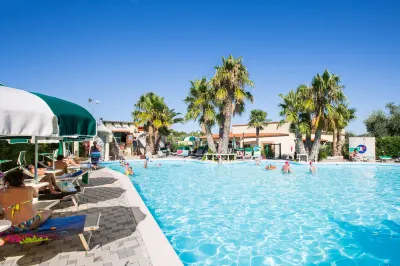 Villaggio Club degli Ulivi Vieste Hotel a Vieste