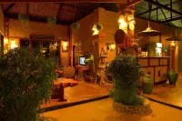Mr Charles River View Lodge - Homestays