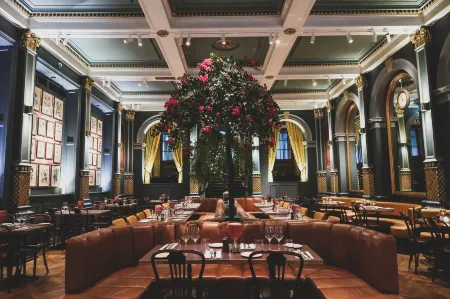 Elite Hotel Mollberg Отели рядом с достопримечательностью «Fredriksdal Open-Air Museum and Botanical Garden»