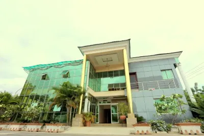 Vagosh Hotel & Resorts Hotel in zona NUT Endwell Plaza