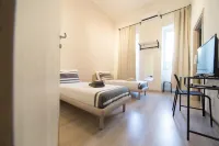 Romano Rooms Hotels in Sant'Agata Li Battiati