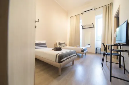 Romano Rooms Отели в г. Mascalucia