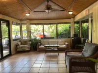 Bolongo Bay Beach Resort Hotels in Southside