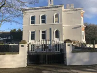 비치 하우스 - 침실 1개 아파트 에인스데일 주변 호텔