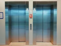smartments Berlin Prenzlauer Berg Отели рядом с достопримечательностью «Ледовая арена Wellblechpalast»
