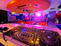 Planet Holiday Hotel & Residence - Quầy bar