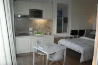 Studio le Lavandou Hotels in Koksijde