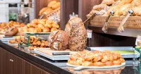 Holiday Inn Express 不來梅機場智選假日飯店 - 早餐