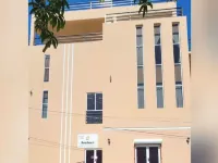Jovilee Hotel โรงแรมใกล้สนามบินเบลีซซิตี้ มิวนิซิพอล