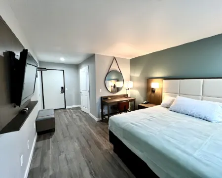 Lincoln Inn Hotels in Venice