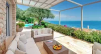 Corfu Luxury Villas Hotels in Mparmpati