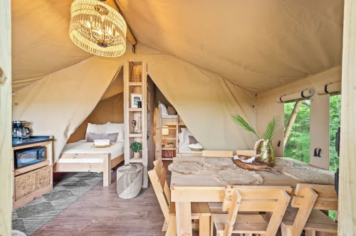 The Glamping at Eden Reserve - Хоумстей