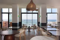 Les Vagues Hôtel & Spa - breakfast