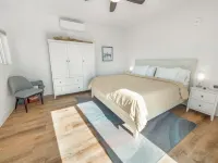 Rise Suites Oceanside - balcony