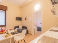Simar Apartments Nearby Como S G Train Station by Rent All Como Hotels near Teatro Sociale