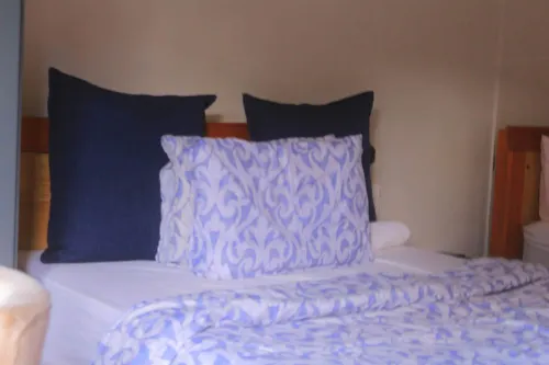 Thullyteams Guesthouse