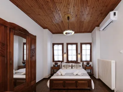 Alikopetra Hotel a 