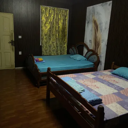 Bina's Inn Hotel