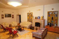 Ikat Villa