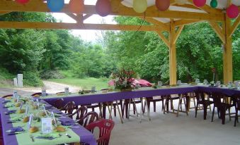 Camping 3 étoiles - Piscine - Ccbahd0