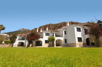 Calpe Sunsea Village Hotels near Red Walls
