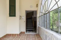 Joivy Family Flat W/3 Balconies, 10 Min to Beach Hotels in Moneglia