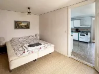 Welcoming Cottage Near the Sea-by Traum Hotels near Skottorps slott