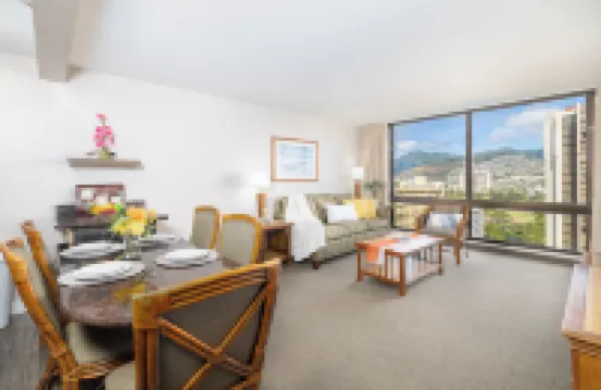 Diamond Head View Close to Waikiki Beach with Parking
