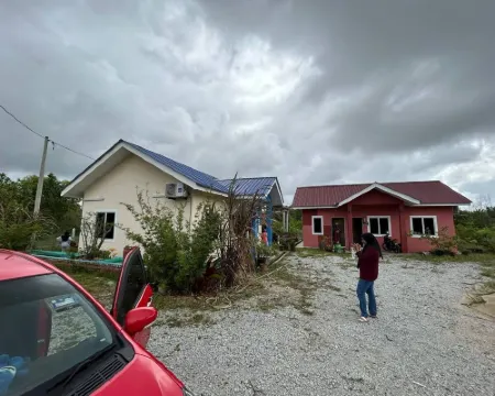 Mahasa Penarik Homestay Hotel di Setiu