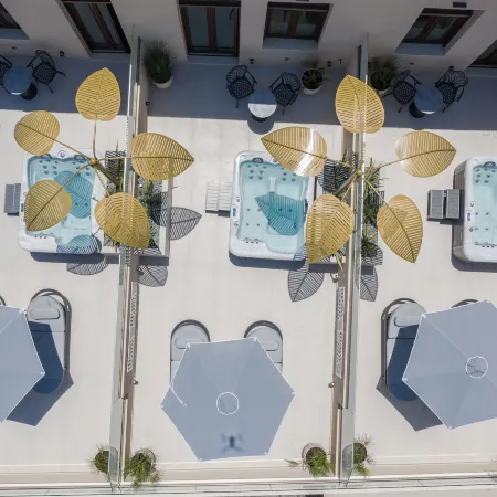 Omma Suites