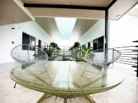 Nomad Living CR Hotels in Tarcoles