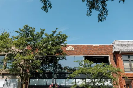 Unit B, the Kroger Lofts