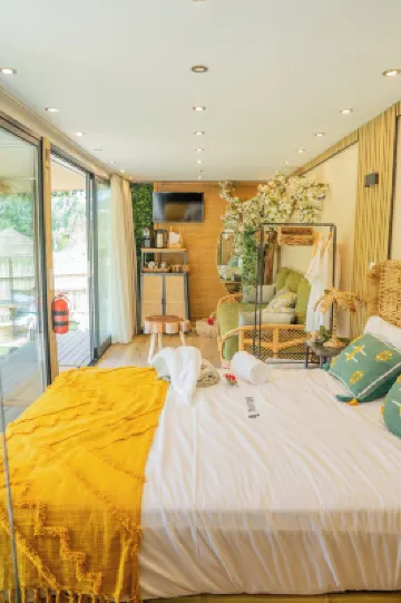 Bruval Eco Retreat Hotels in 