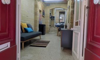 Valletta Authentic Apartment