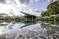 Marina Sands Resort - Beach
