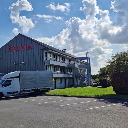 Fasthotel Roissy - Saint-Witz